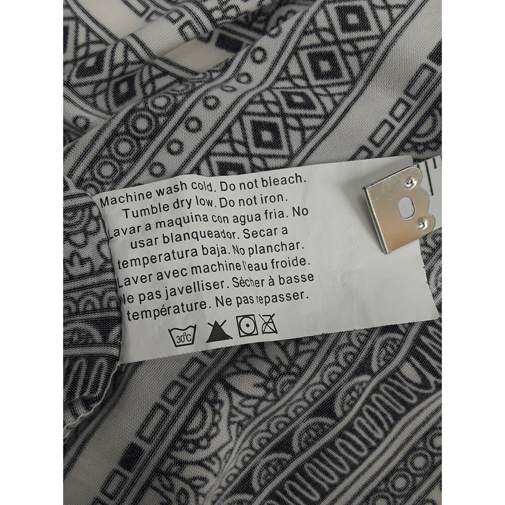5th and Love Dress Shift Black White Aztec Print 3/4 Sleeve Abstract Sz M - Picture 11 of 12